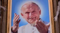 Cuadro de San Juan Pablo II en Roma / Crédito: Lucía Ballester (ACI Prensa)