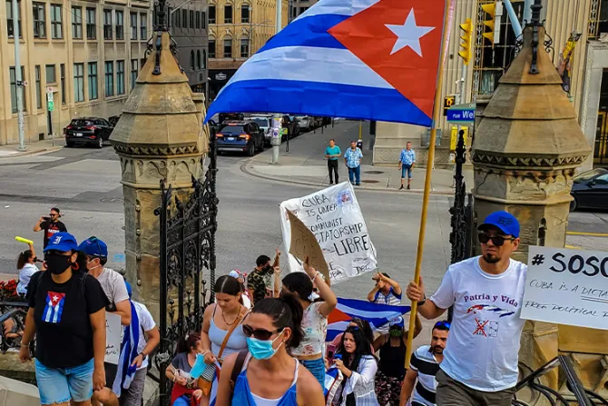 Sacerdote llama a revertir condenas injustas contra manifestantes del 11J en Cuba