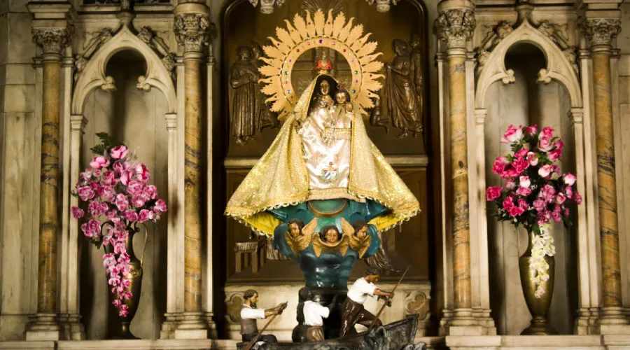 Virgen de la Caridad del Cobre en Parroquia del Sagrado del Corazón de Jesús y San Ignacio de Loyola - La Habana (Cuba). Crédito: ACI Prensa / Eduardo Berdejo