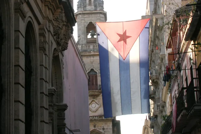 Denuncian 200 detenciones en Cuba, 90 para que no vayan a Misa