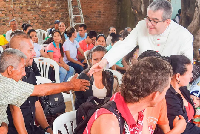 Iglesia en Colombia abre casa de paso para migrantes que huyen de crisis en Venezuela