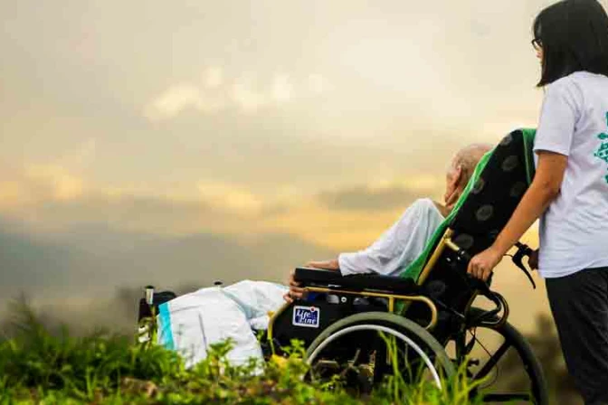 Iglesia en Argentina alienta a tener gestos significativos con los enfermos