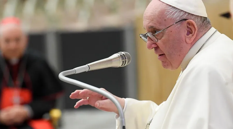 El Papa en su discurso a los participantes del Curso del Fuero Interno