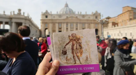 Custodia el Corazón: Descarga el libro de bolsillo que regaló el Papa Francisco para vivir la Cuaresma