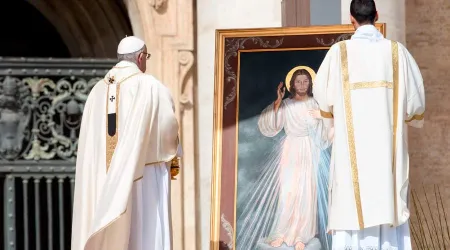 Homilía del Papa Francisco en la Misa del Domingo de la Divina Misericordia