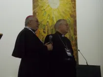 Mons. Celso Antonio Marchiori y Mons. Juan Antonio Reig Pla (foto ACI Prensa)