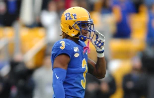 Damar Hamlin cuando jugaba para Pitt Panthers (2019). Cru00e9dito: Shutterstock 