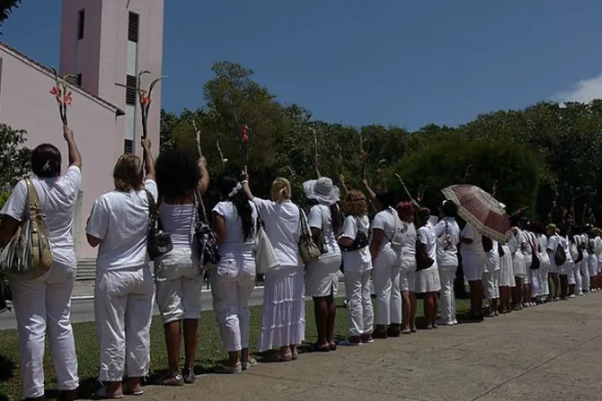 Cuba: Gobierno amenaza a Damas de Blanco por convocar a marcha por Día de los Derechos Humanos