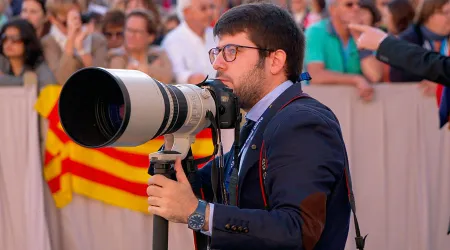 Fotógrafo de EWTN y ACI Prensa en Roma gana importante premio de periodismo