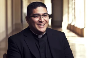 Diu00e1cono Daniel Lu00f3pez. Cru00e9dito: Archdiocese of Los Angeles 