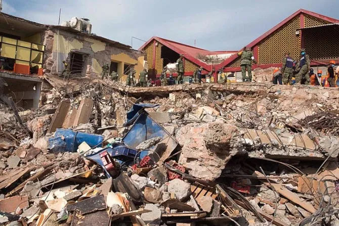 Esta Navidad puedes dar consuelo a los damnificados por los terremotos en México 