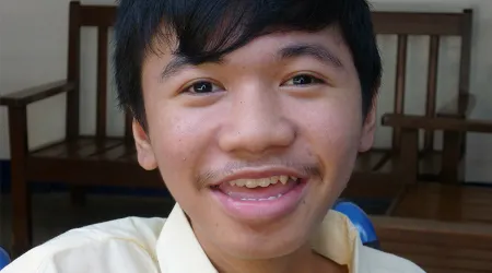 De basurero a los altares: Este niño de la calle de Filipinas podría ser declarado santo