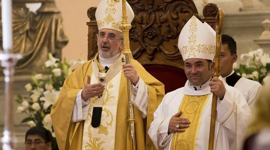Mons. Javier del Río y Mons. Giovanni Cefai. Crédito: Arzobispado de Arequipa