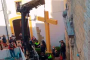 Ayuntamiento en Andalucía derriba la cruz de un convento por considerarla franquista