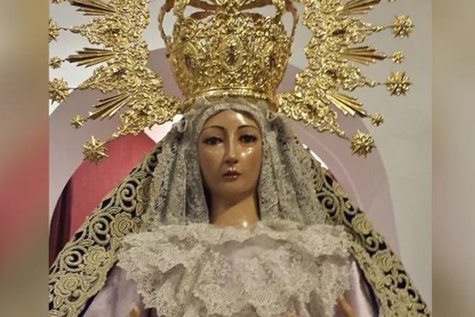 Atacan con explosivo imagen de la Virgen María en España