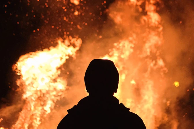 Iglesia en Estados Unidos anuncia colecta de emergencia tras desastres naturales
