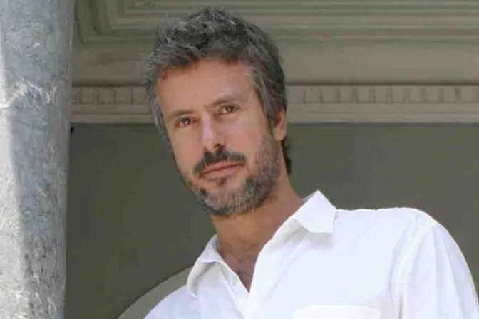 Sacerdote lamenta muerte del actor Diego Bertie en Perú