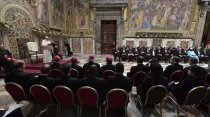 El Papa pronuncia su discurso ante el Cuerpo Diplomático. Foto: Vatican Newa