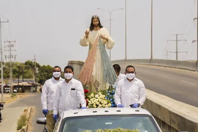 Sigue en vivo la peregrinación de Jesús de la Divina Misericordia de Venezuela