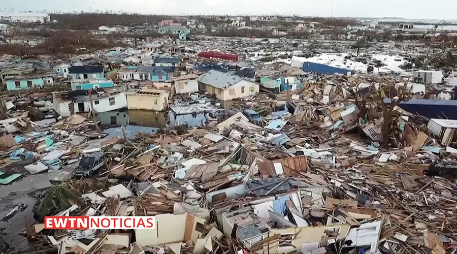 Las Bahamas tras el paso del huracán Dorian. Crédito: Captura de vídeo/EWTN Noticias