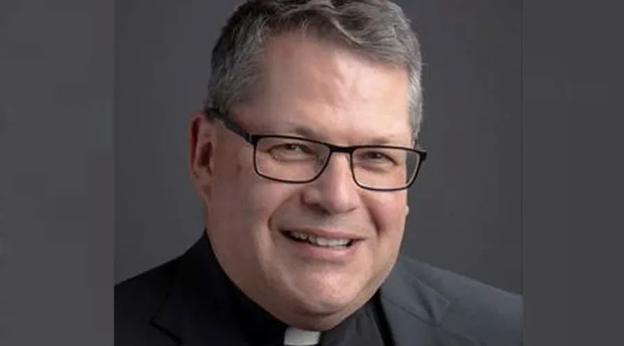 P. Douglas John Lucia, Obispo electo de Syracuse en Estados Unidos. Crédito: Diocese of Syracuse?w=200&h=150