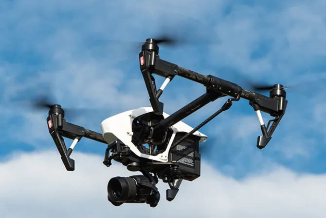 ¿Por qué se prohibirá el uso de drones para el viaje del Papa a Colombia?