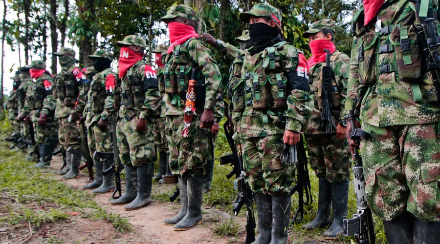 Guerrilleros del ELN. Crédito: Flickr Brasil de Fato (CC BY-NC-SA 2.0)?w=200&h=150