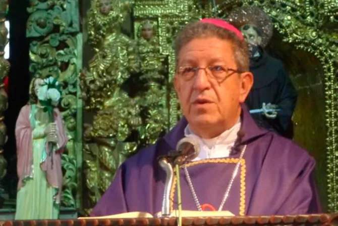 Dios sigue llamando pese a las dificultades y tentaciones, afirma Arzobispo boliviano
