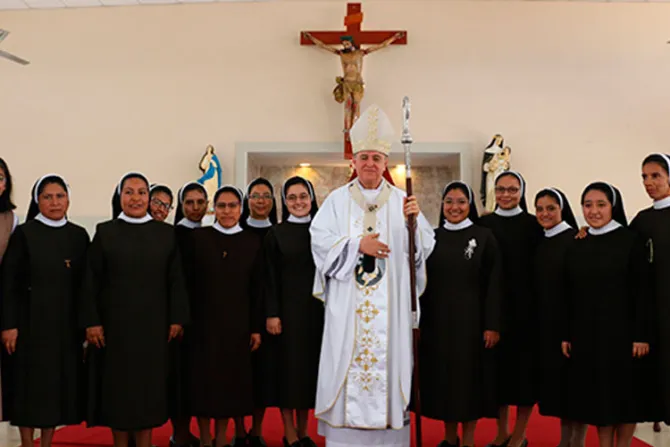 Renovemos nuestra vocación para tocar las llagas de Cristo en las personas, pide Arzobispo