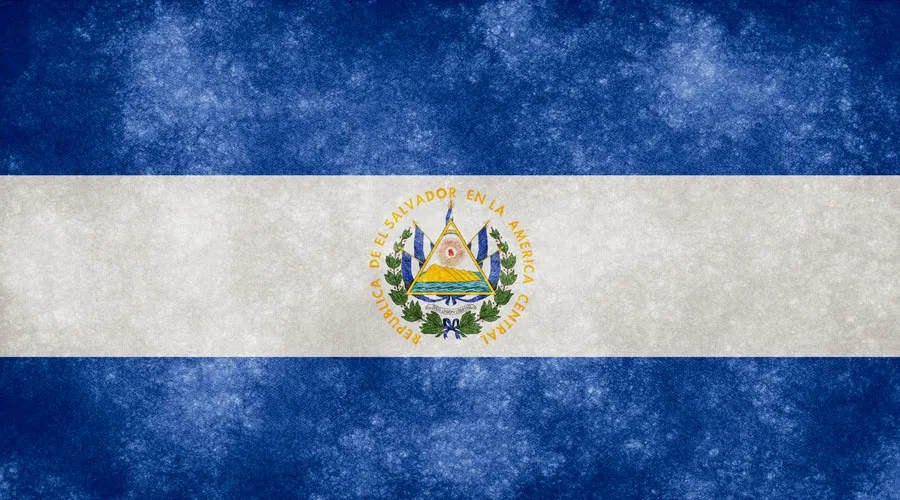 Bandera de El Salvador. Foto: Flickr Nicolas Raymond (CC BY 2.0)?w=200&h=150