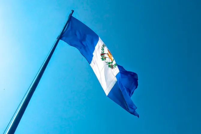 Obispos de Guatemala animan a votar en elecciones pese a irregularidades
