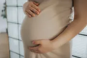 Promulgan ley que permite el aborto durante todo el embarazo en Minnesota, Estados Unidos