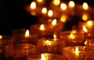 Argentinos encenderán sus velas por los inocentes eliminados por el aborto. Crédito: NoName_13/ Pixabay  