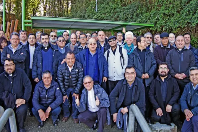 Sacerdotes de Chile se reúnen para fortalecer su ministerio