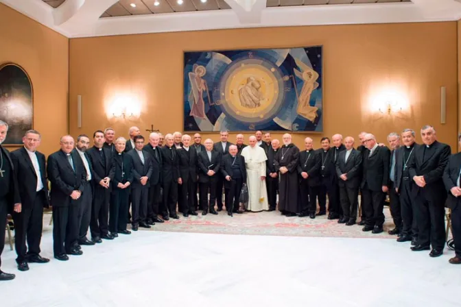 El Papa termina reunión con obispos de Chile y anticipa cambios a corto y largo plazo