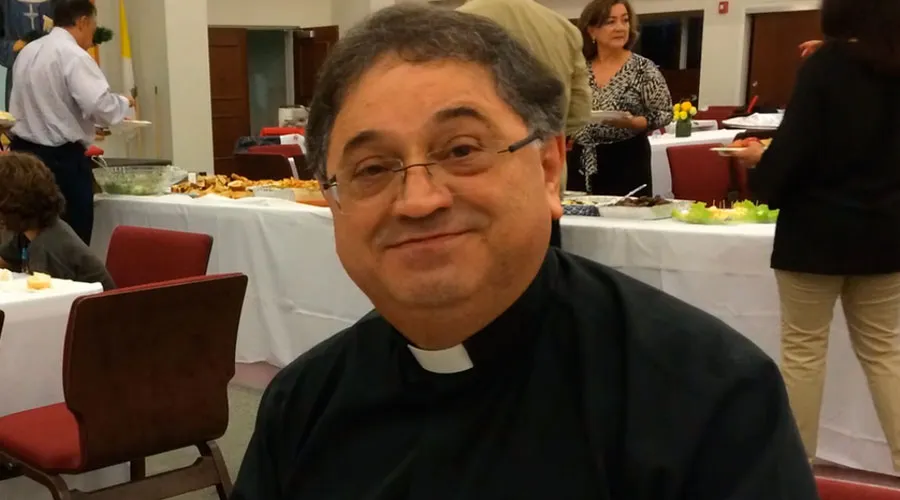 Mons. Enrique Delgado, Obispo Auxiliar electo de Miami (Estados Unidos). Captura Youtube