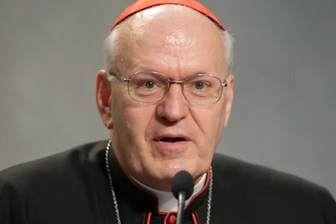 ¿Por qué es importante defender la familia cristiana? Cardenal Erdo lo expone en el Sínodo