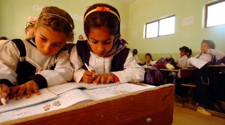 80% de escuelas católicas del Líbano en peligro de cerrar