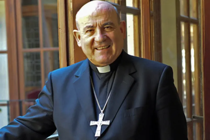 Obispo afirma que el Papa Francisco transmite "cercanía de padre y amigo"