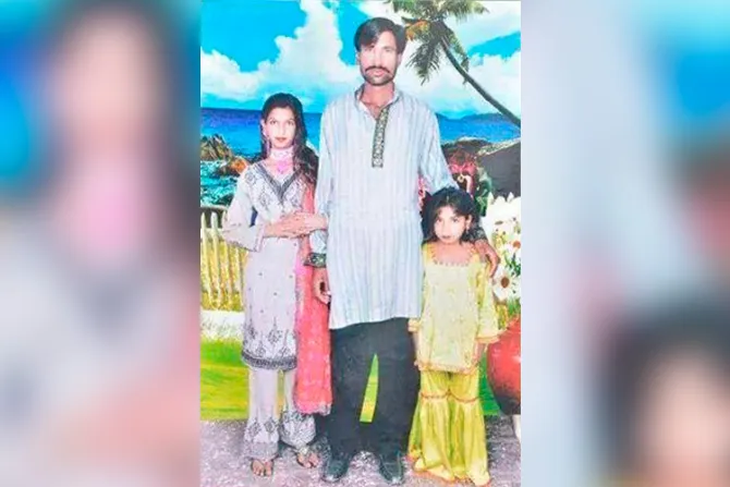 Reiteran pedido de justicia para esposos cristianos quemados por turba musulmana en Pakistán