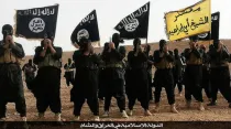 Terroristas del Estado Islámico. Foto: Wikipedia / Dominio Público.