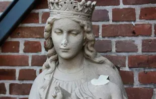 Estatua dañada de la Virgen María en el distrito de Coesfeld / Policía de Coesfeld  