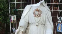 Estatua profanada de la Virgen María en la parroquia Our Blessed Lady  / Crédito: Cortesía
