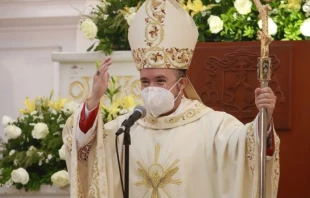 Mons. Eugenio Lira Rugarcu00eda. Cru00e9dito: Twitter oficial. 