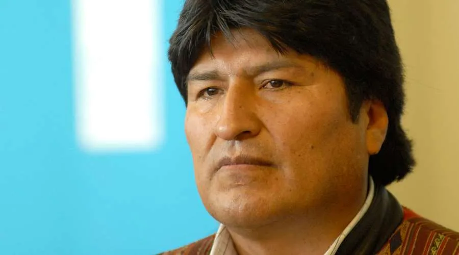 Arzobispo responde a quienes califican a Evo Morales como “una bendición de Dios”