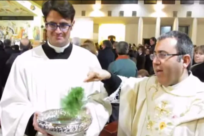 Papa Francisco conforta por teléfono a seminarista con cáncer terminal: Serás sacerdote