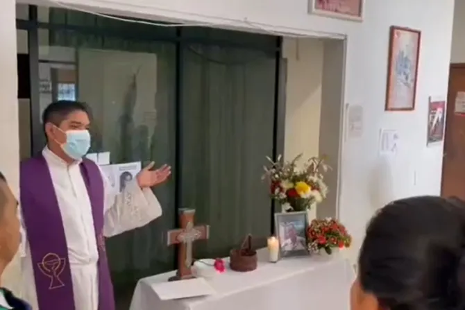 Alertan de falso sacerdote que estaría coludido con funerarias en México