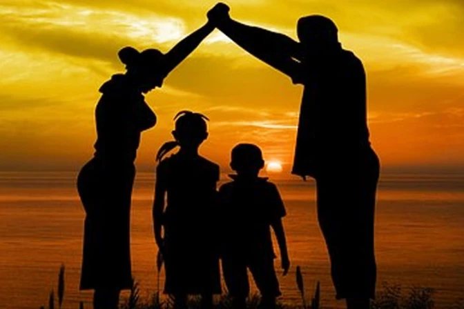 El evangelio de la familia siempre es alegría: Campaña de la Iglesia en Venezuela