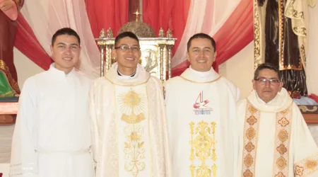Familia con un diácono, un seminarista y dos sacerdotes evangeliza las redes sociales