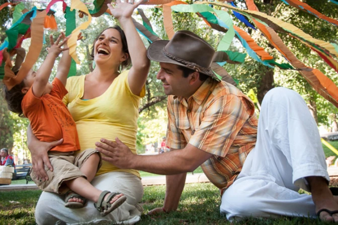 México: Defender matrimonio entre hombre y mujer no es discriminar, dice Cardenal